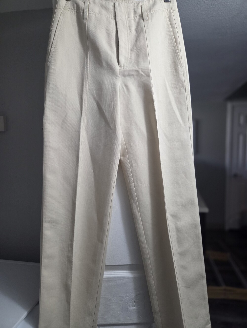 Vince Cream Straight-Leg Dress Pants Sz 6